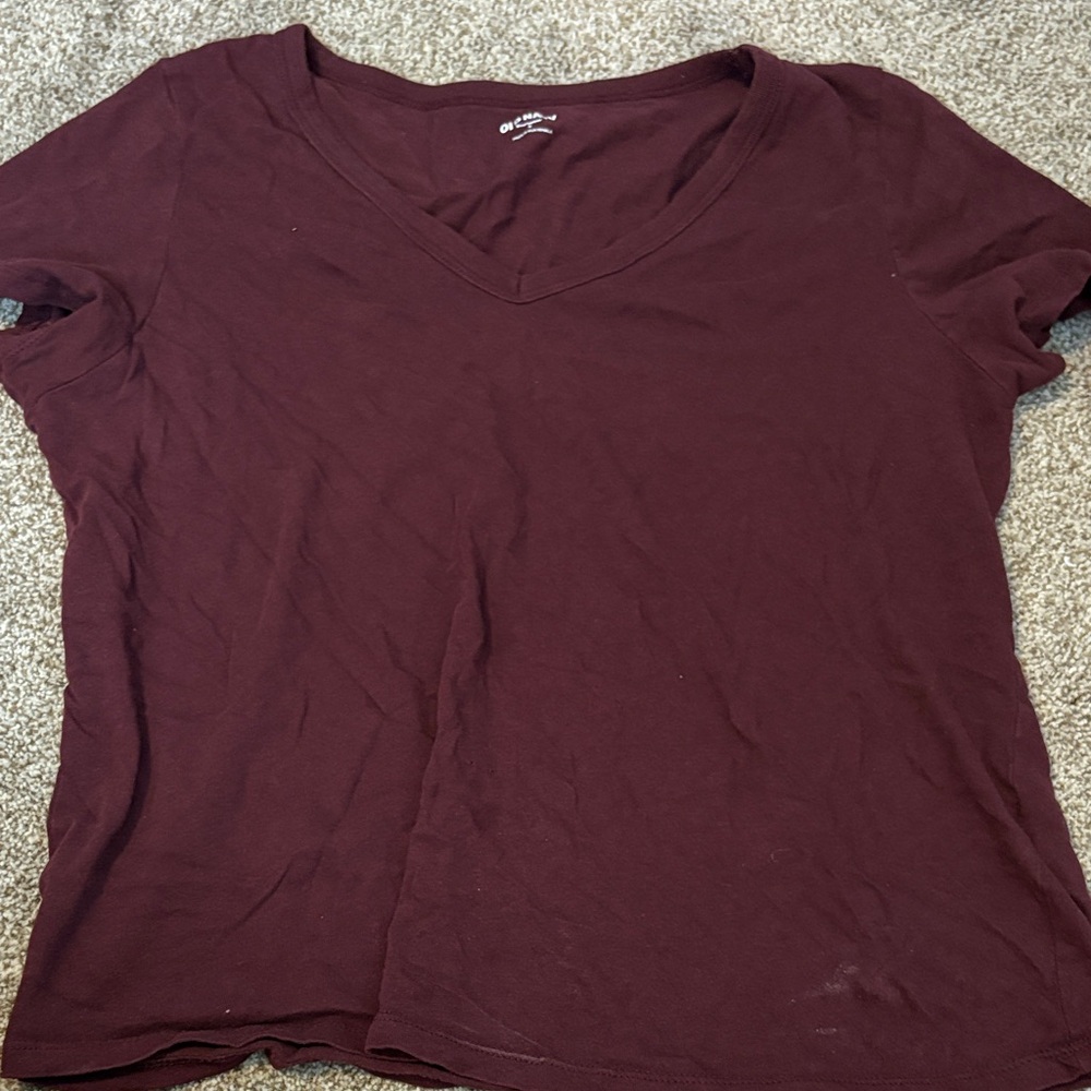 Old Navy Maroon Short Sleeve Tee